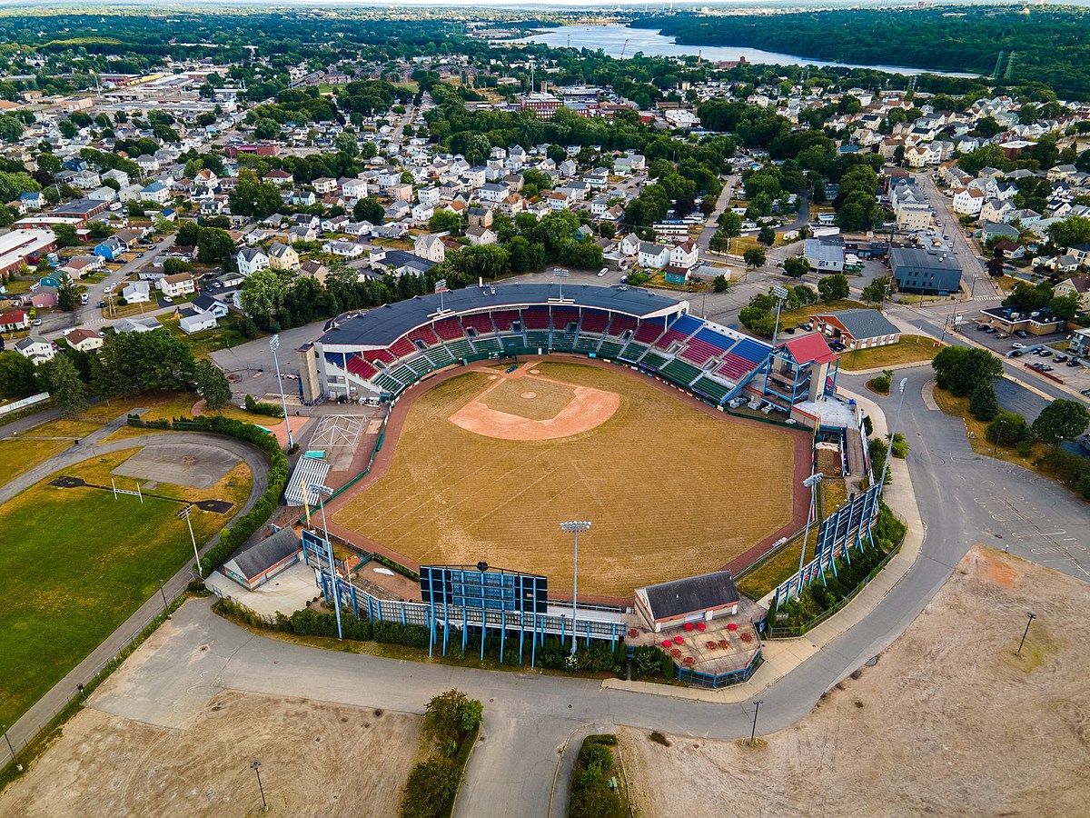 Worcester Is Working Hard To Lure Pawtucket Red Sox Out Of Rhode