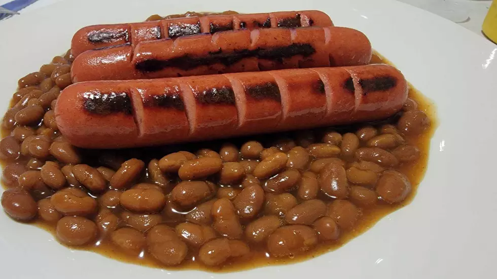 Massachusetts Families Ate Franks and Beans on Saturday Nights