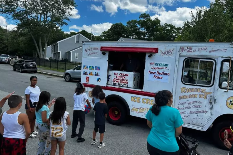 New Bedford Police Host ‘Ice Cream Socials’ Throughout the City