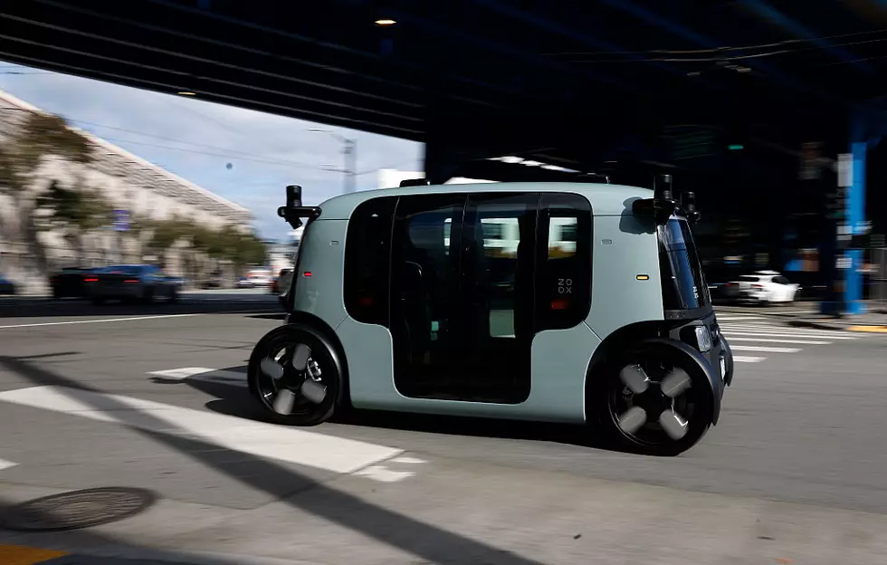 Massachusetts Lawmakers Consider Self-Driving Robotaxis For Boston