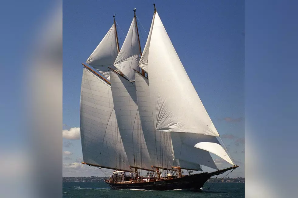 Iconic 152-Foot Engine-Free Schooner Sails Into Martha’s Vineyard One Final Time