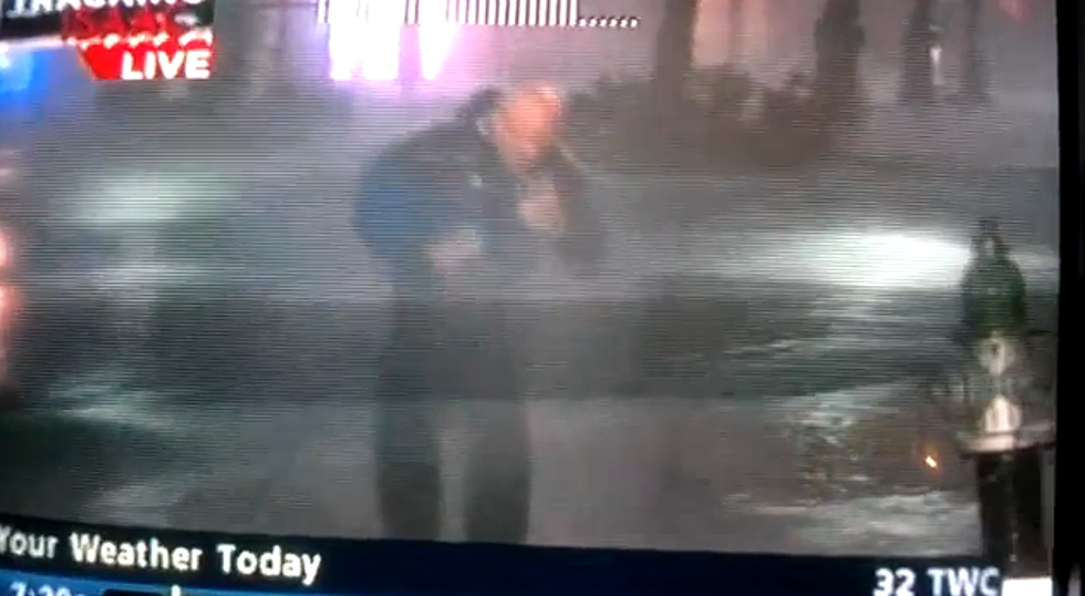 Weather Channel’s Jim Cantore Gets Caught In The Middle Of Hurricane Isaac