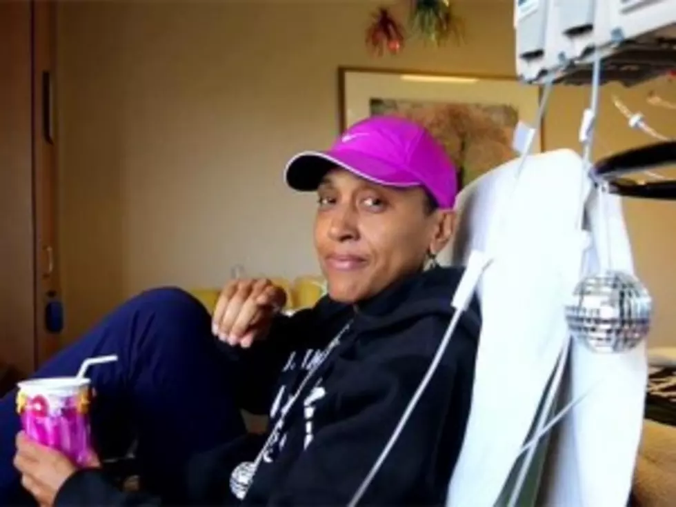 Robin Roberts of Good Morning America Gets Bone Marrow Transplant [VIDEO]