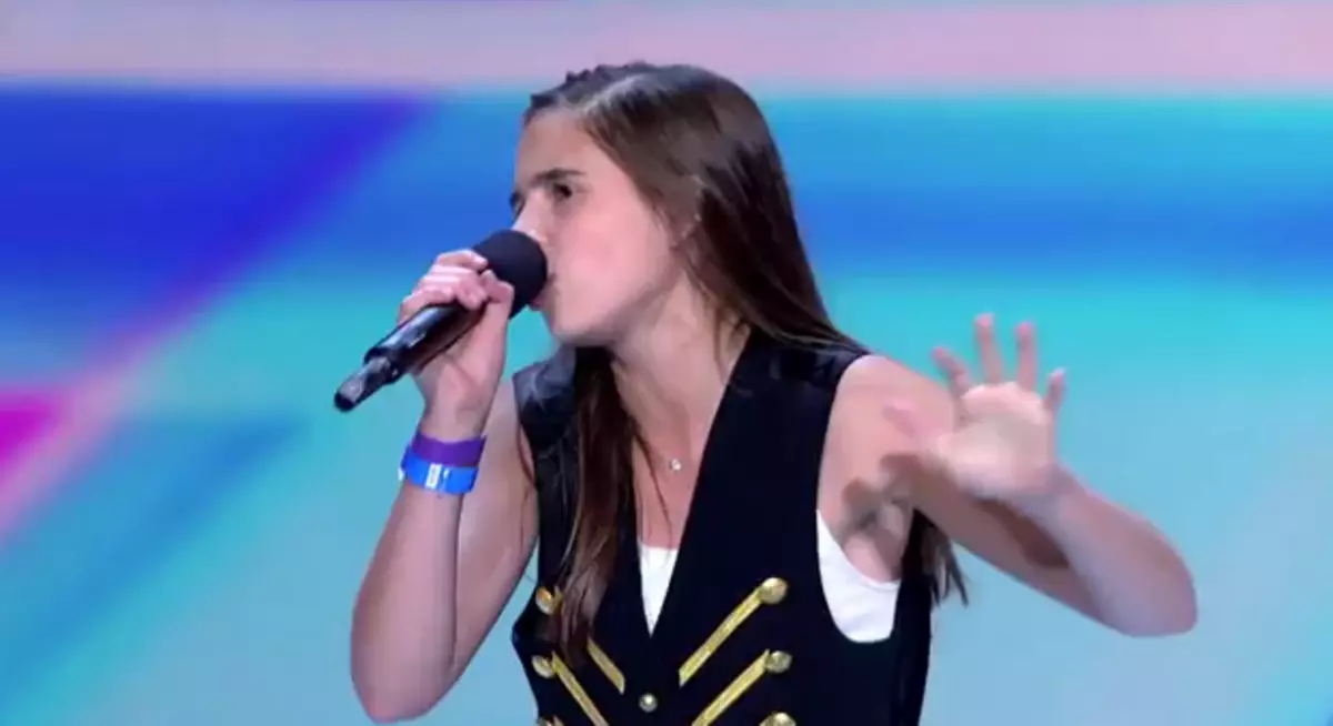 13 Year Old Carly Rose Sonenclar Knocks 'X-Factor' Judges Out With 'Feeling  Good' Cover
