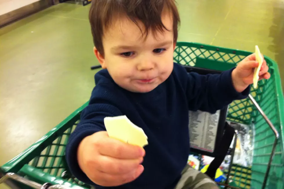 Bringing Your Kid To The Grocery Store Is A Great Way To Get Free Stuff
