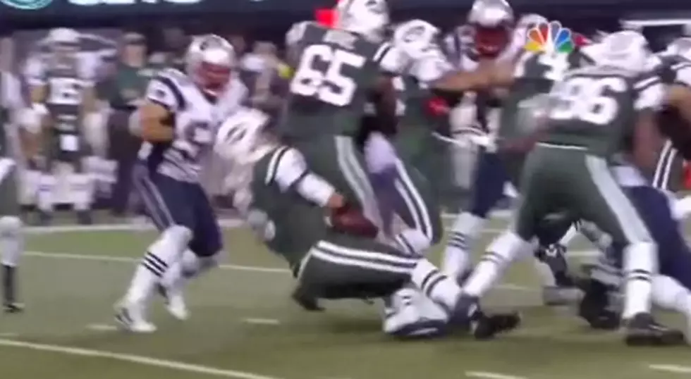 Watch Mark Sanchez Fumble The Ball After Slamming His Face Into His Teammates Butt [VIDEO]