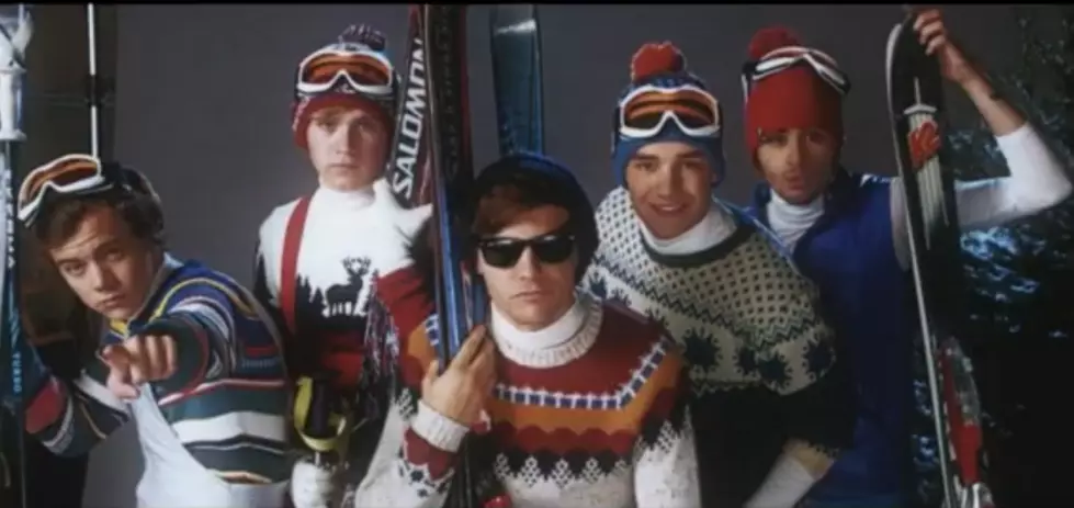 One Direction 'Kiss You' Music Video is Finally Here