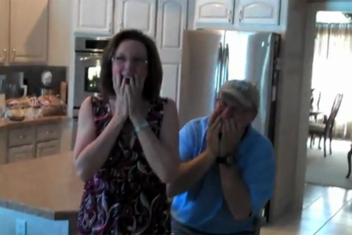 Mom And Dad Become Grandparents VIDEO