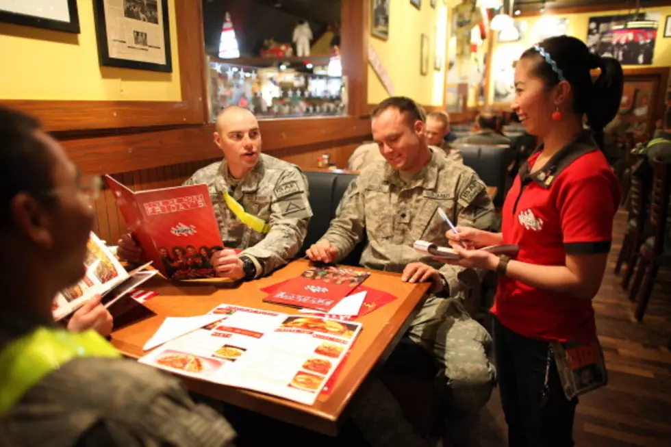 Honor Our Local Waitstaff On National Waitstaff Day