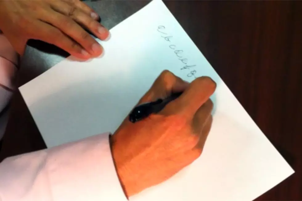 Have People Forgotten How To Write In Cursive? [VIDEO]