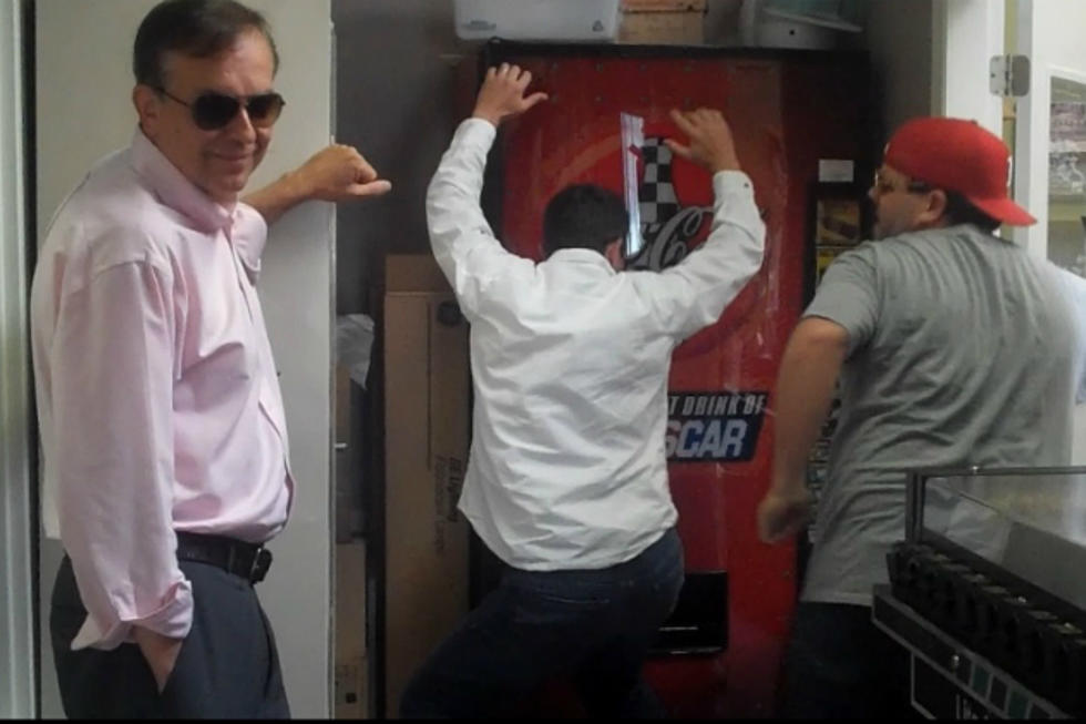 FUN Morning Show Twerking Around the Office [VIDEO]