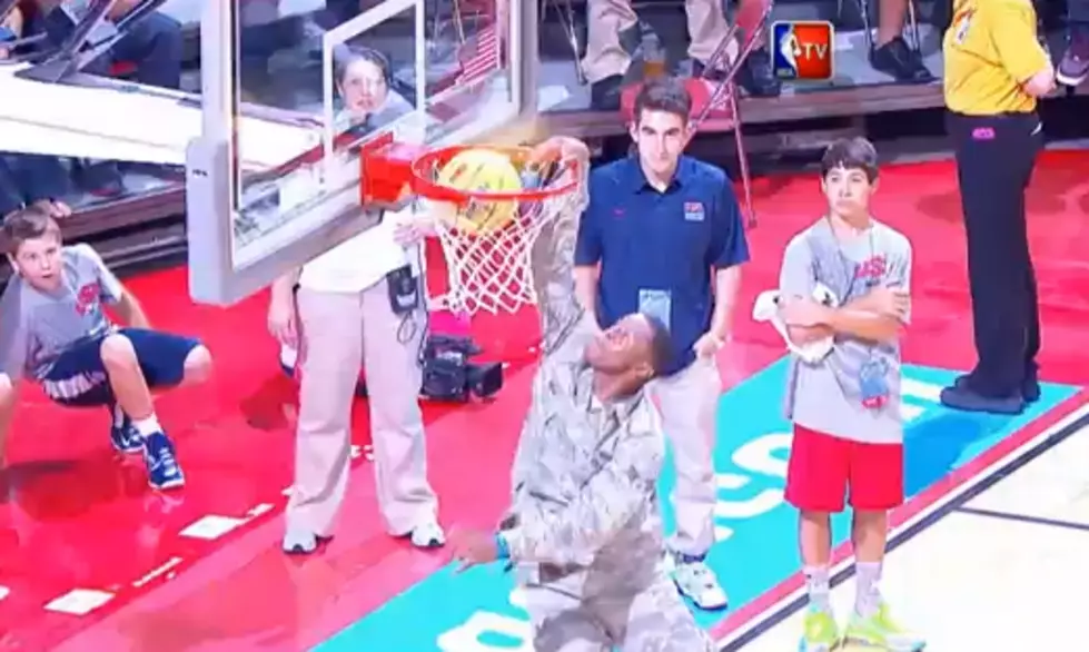 Military Man Serves His Country, And Slam Dunks Like a Pro [VIDEO]