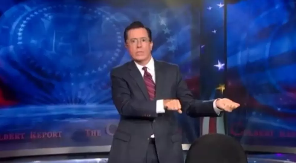 Stephen Colbert Dances To Daft Punk ‘Get Lucky’ at Colbchella 2013 [VIDEO]