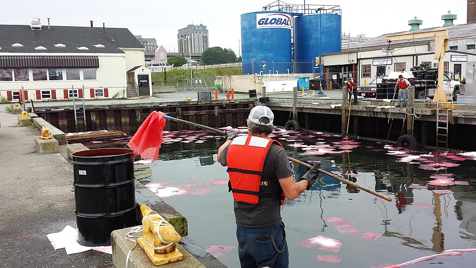 Big Oil Spill In New Bedford Harbor