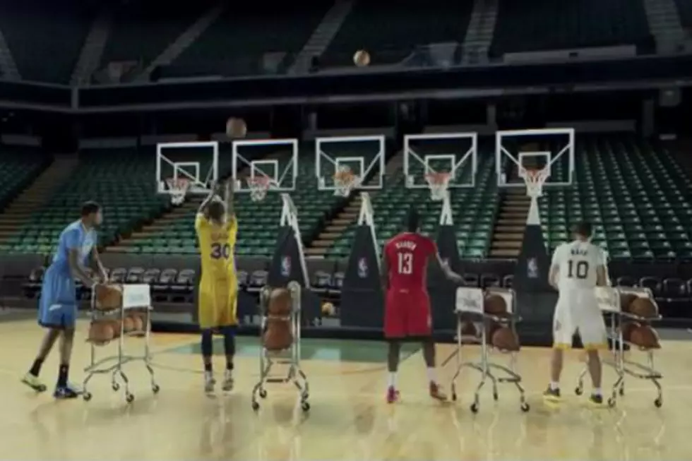 NBA Players Perform ‘Jingle Bells’ By Shooting Musical Hoops [VIDEO]