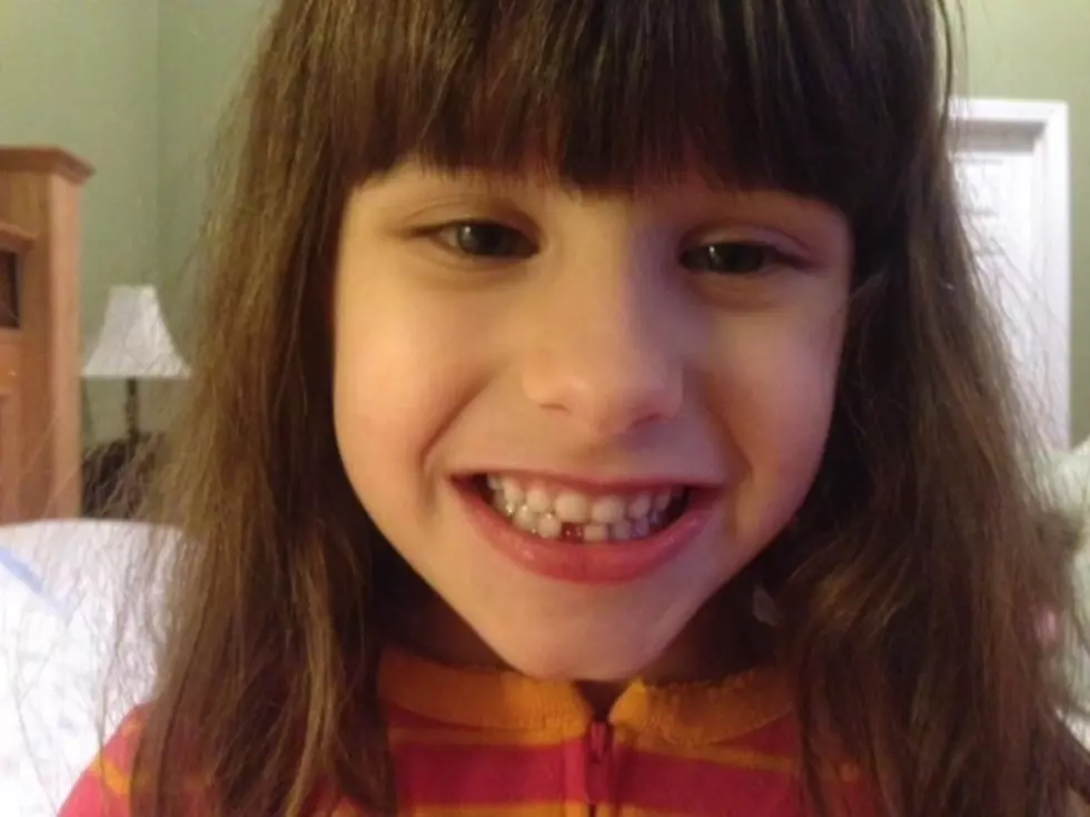How Much Does The Tooth Fairy Leave At Your House?