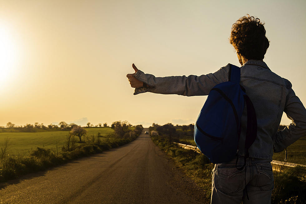 Robot Hitchhiking Across Canada [PHOTOS]