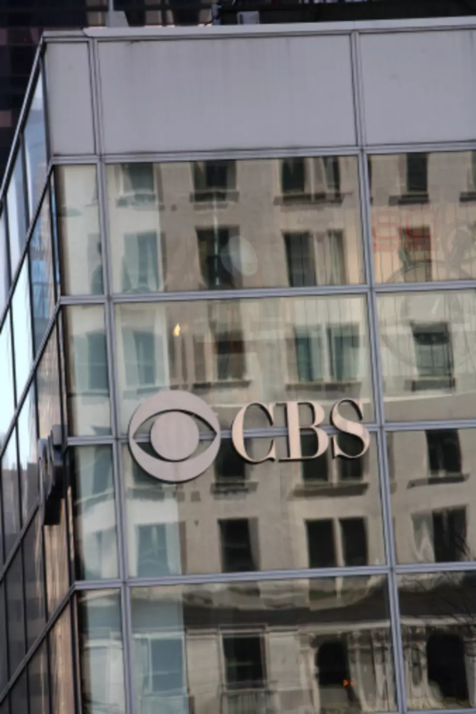 CBS Offers Separate Online Services