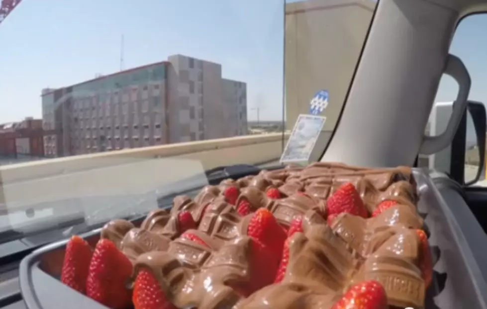 Making Chocolate-Covered Strawberries in Your Car [VIDEO]