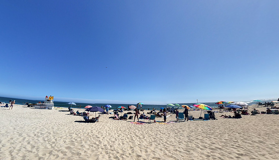 Father And Daughter Rescued By Selfie Stick At Nantucket Beach [VIDEO]