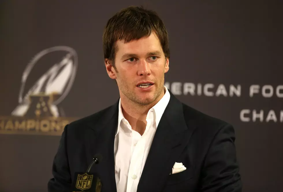 Brady Granted Extension In Deflategate Appeal