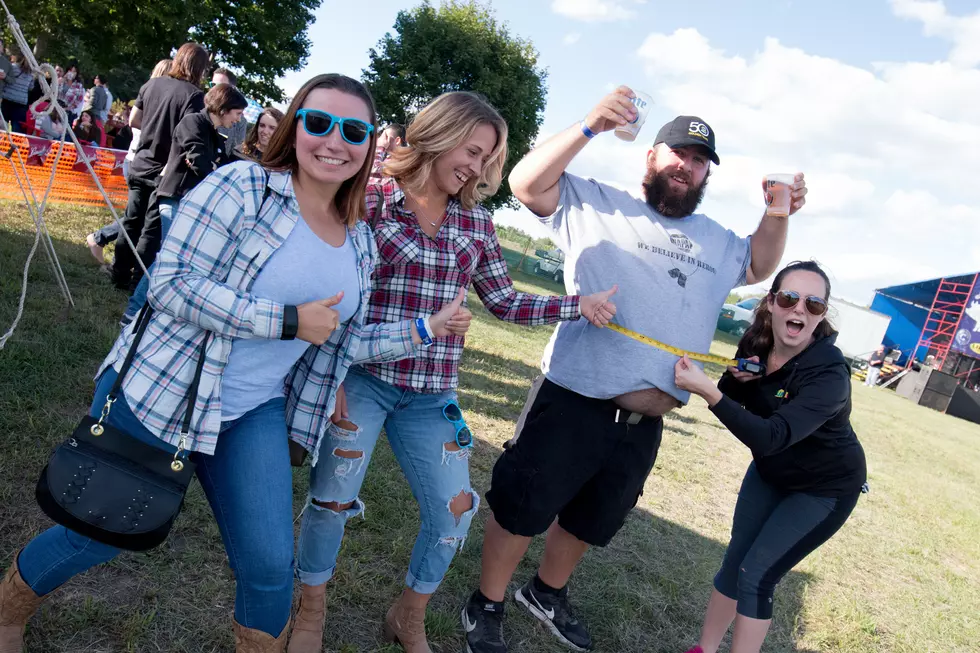 Leinenkugal Brews & BBQ at Running Brook Vineyard