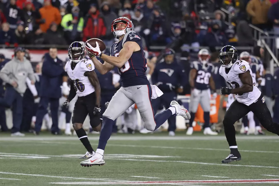 Brady Leads Pats Past Own Miscues To Slide By Baltimore