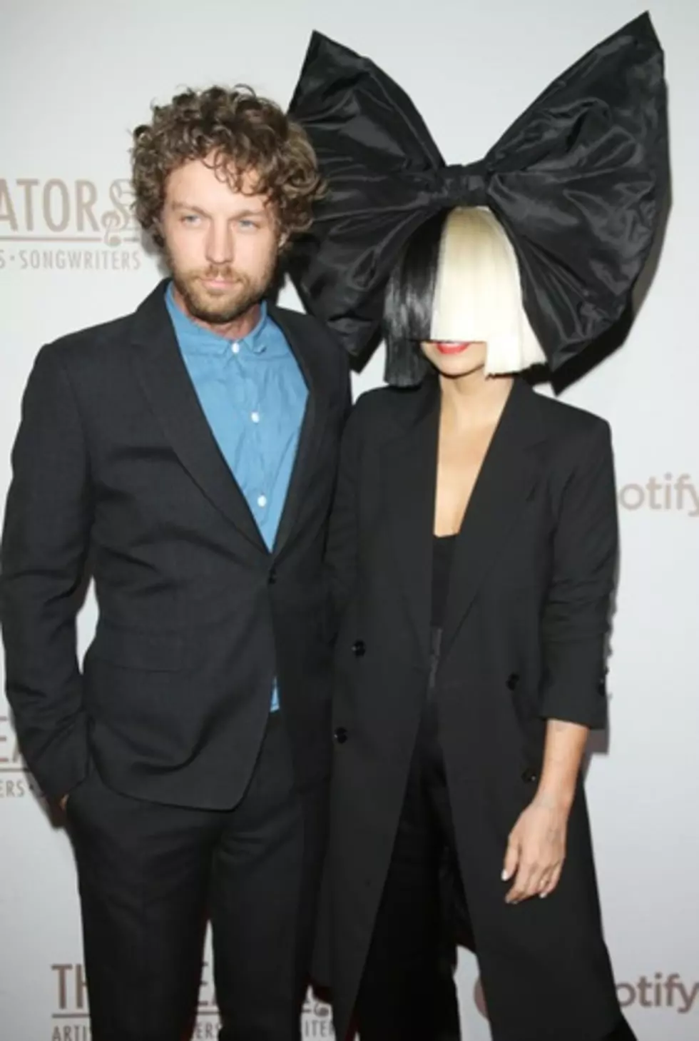 Sia Files For Divorce Just Before The New Year