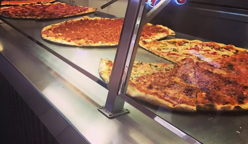 Dartmouth Mall Rainoni&#8217;s Pizza Expanding