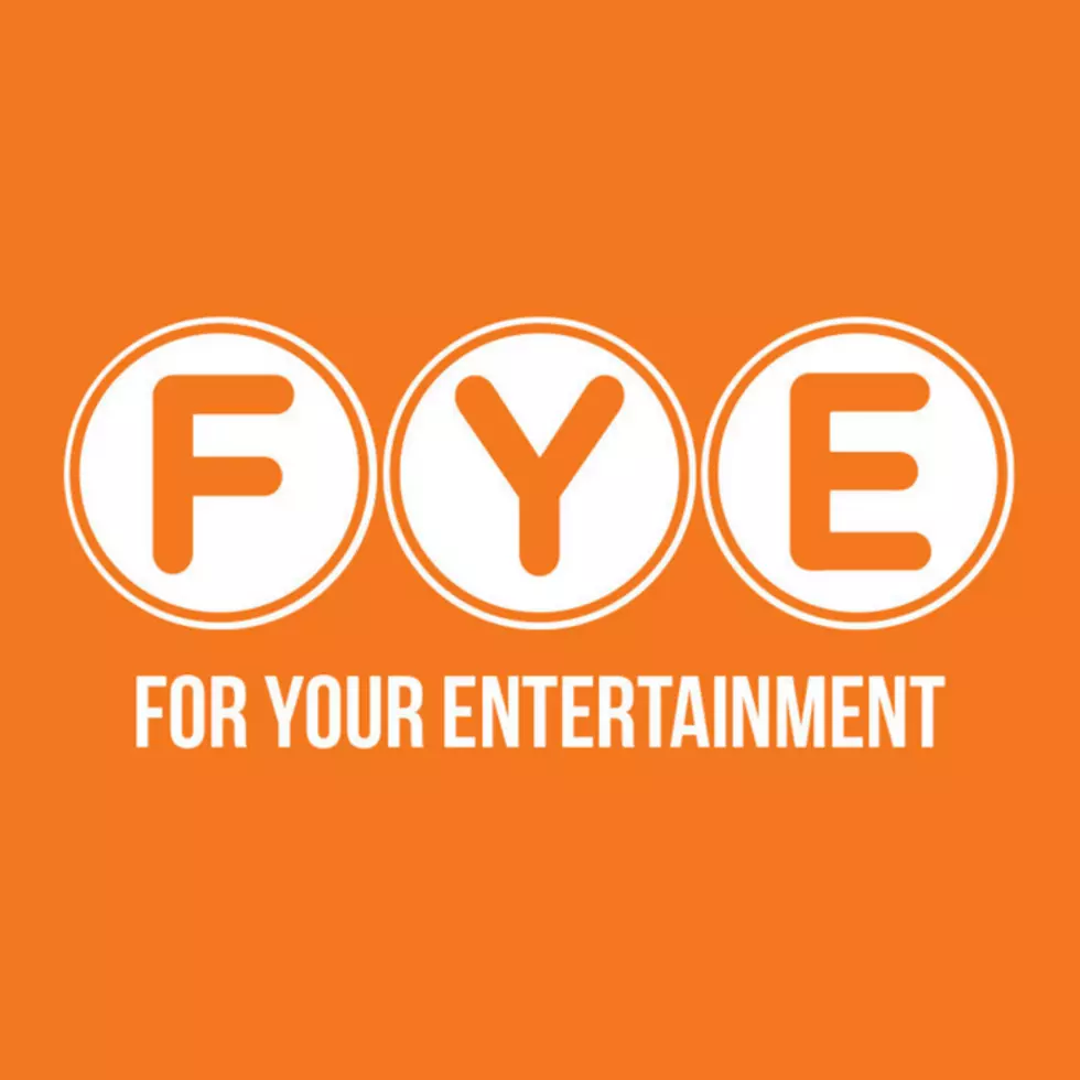 FYE In The Dartmouth Mall Closing