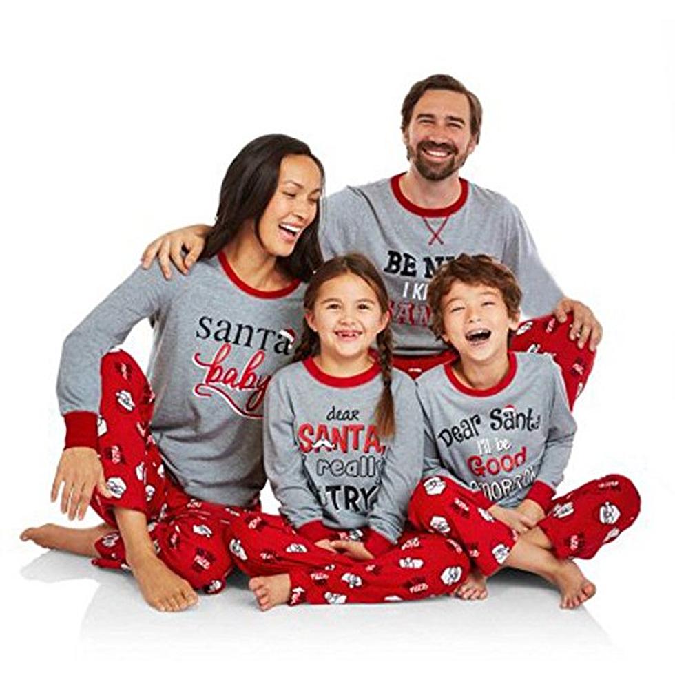 Christmas Pajamas For The Family: Cute Or Cheesy? [POLL]