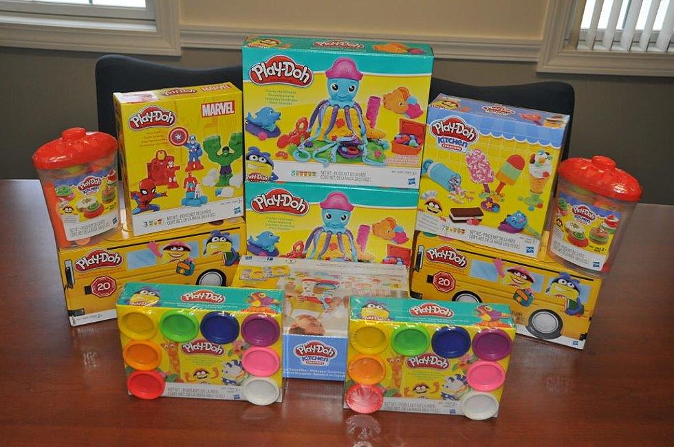 Hasbro Gifts Massachusetts Cops for Catching Thief Using Play-Doh