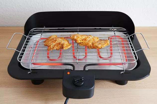 Smoke-Less Grill May Not Be So Smokeless