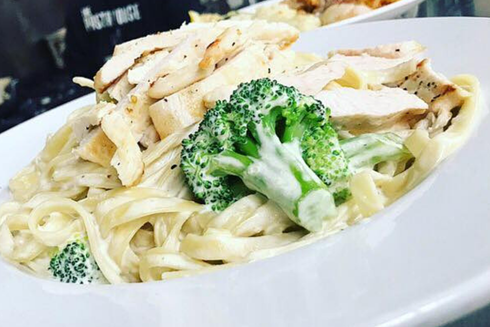 Who Has the Best Alfredo Sauce on the SouthCoast?