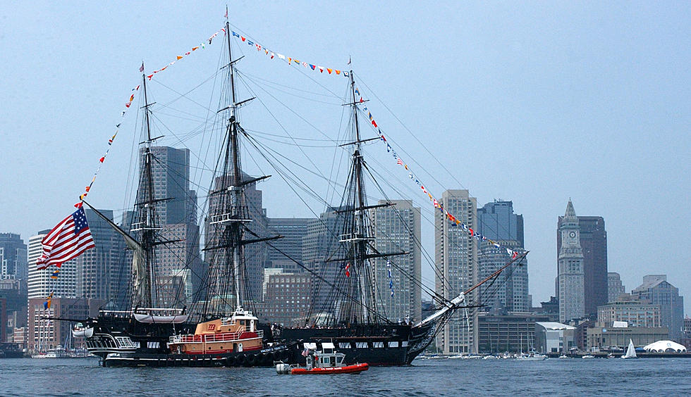 Boston’s Waterfront Scene Will Amaze You With This Floating Restaurant