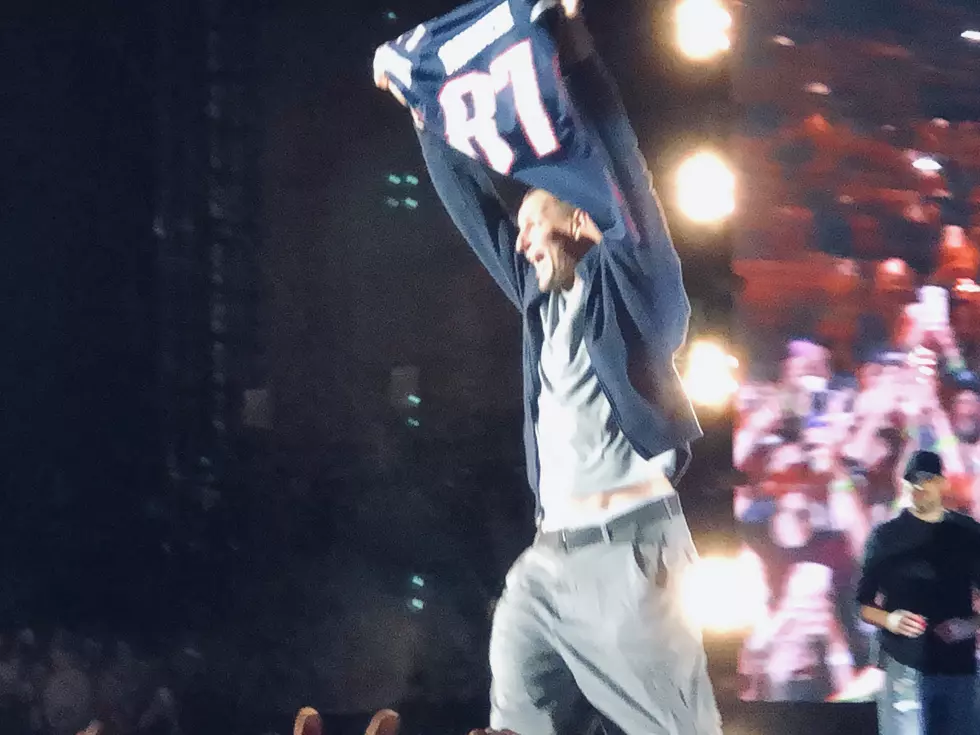 Gronk Makes an Appearance at the Luke Bryan Concert