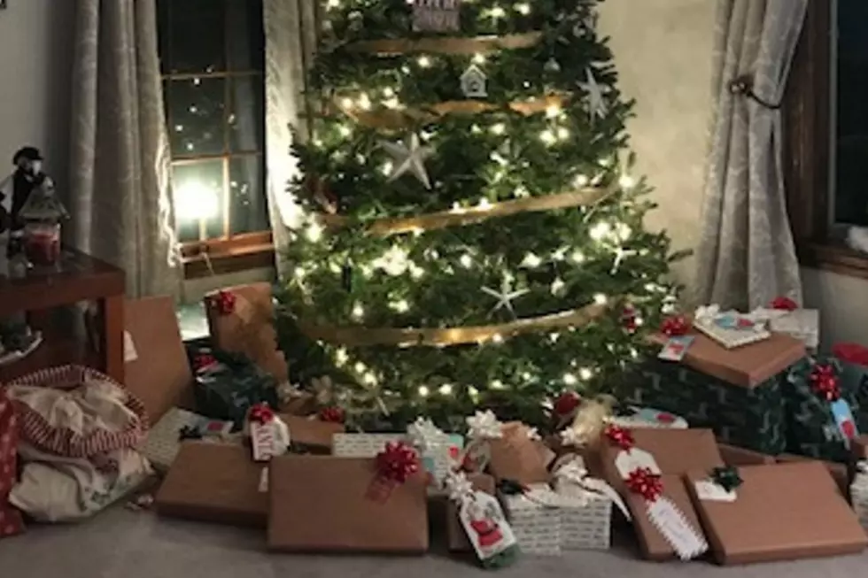Stop Wrapping Christmas Presents to Save the Trees