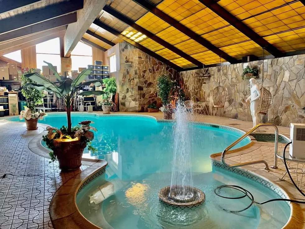 Lori A. Nery/Coastal Realty