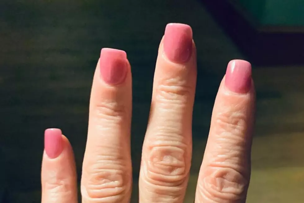 Dip Manicures Are Not Worth the Risk