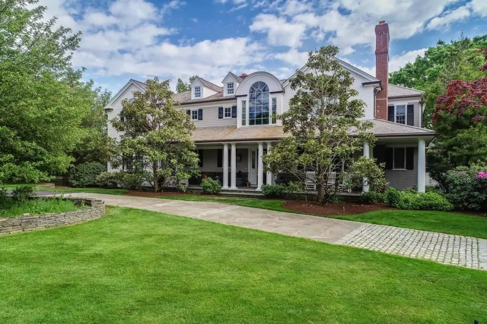 Orleans Beach House Is the Ultimate Entertainment Center