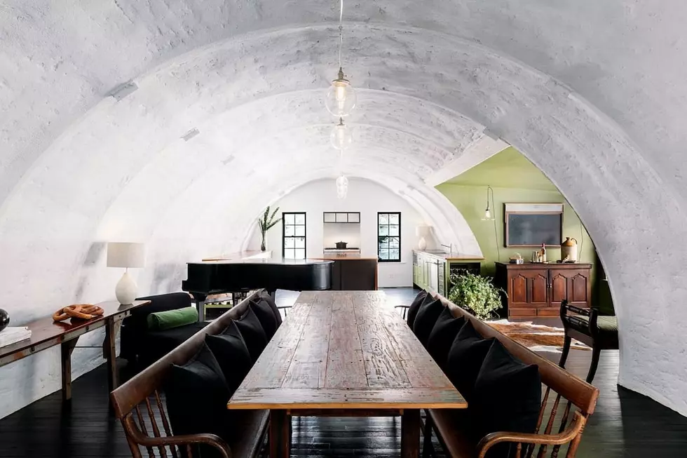 Tiverton &#8216;Quonset Hut&#8217; Airbnb Is Your Dome Away from Home