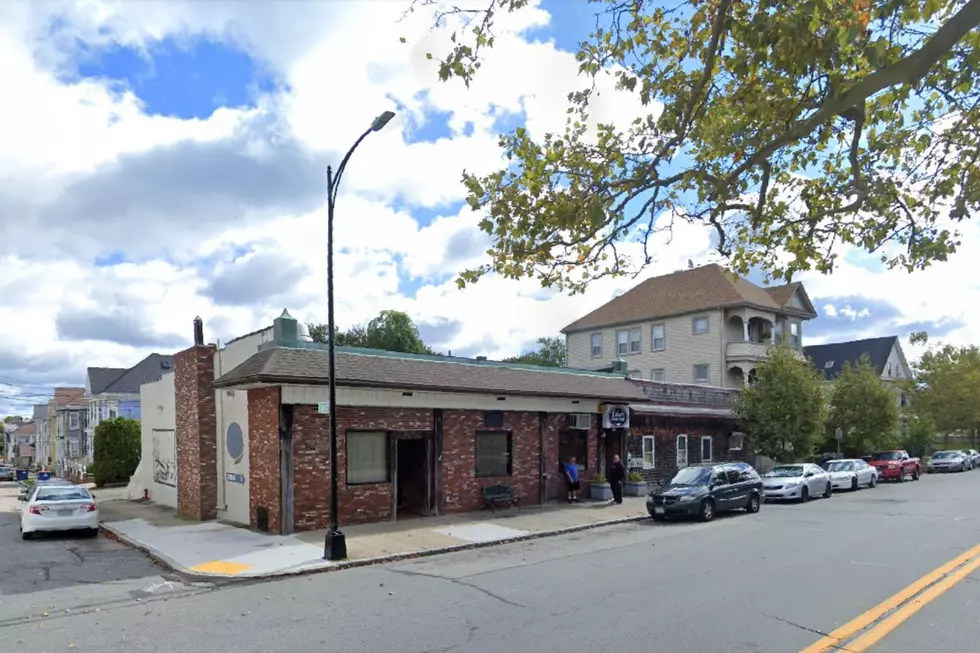 New Bedford&#8217;s Libad&#8217;s Is for Sale and Includes &#8216;Jungleland&#8217; Props