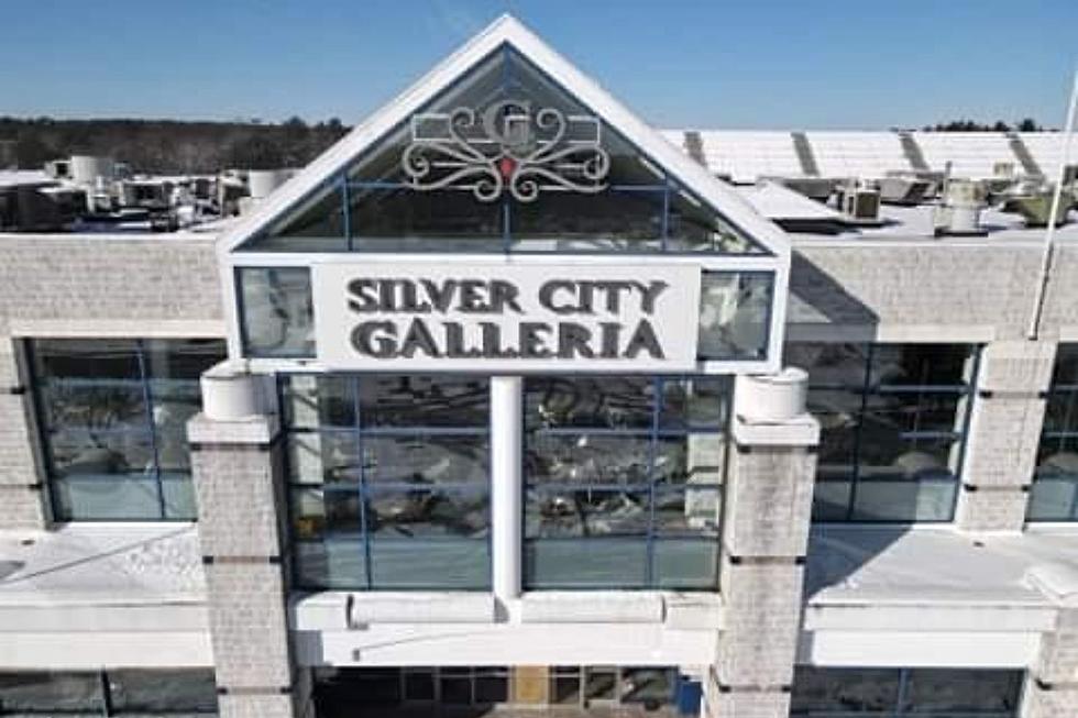 Taunton's Silver City Galleria: One Last Look