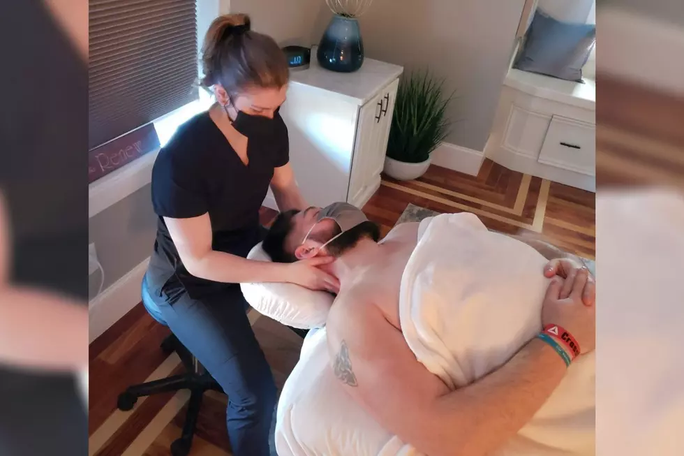 Getting a Deep-Tissue Massage Made Me Realize I Have a Problem