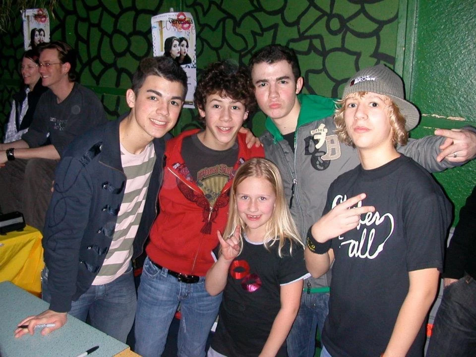 Remembering The Time Kari Met the Jo Bros Before They Were Famous