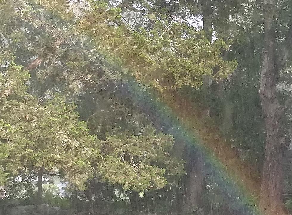 Amazing Rainbow Photo Settles Pot of Gold Legend Once and for All