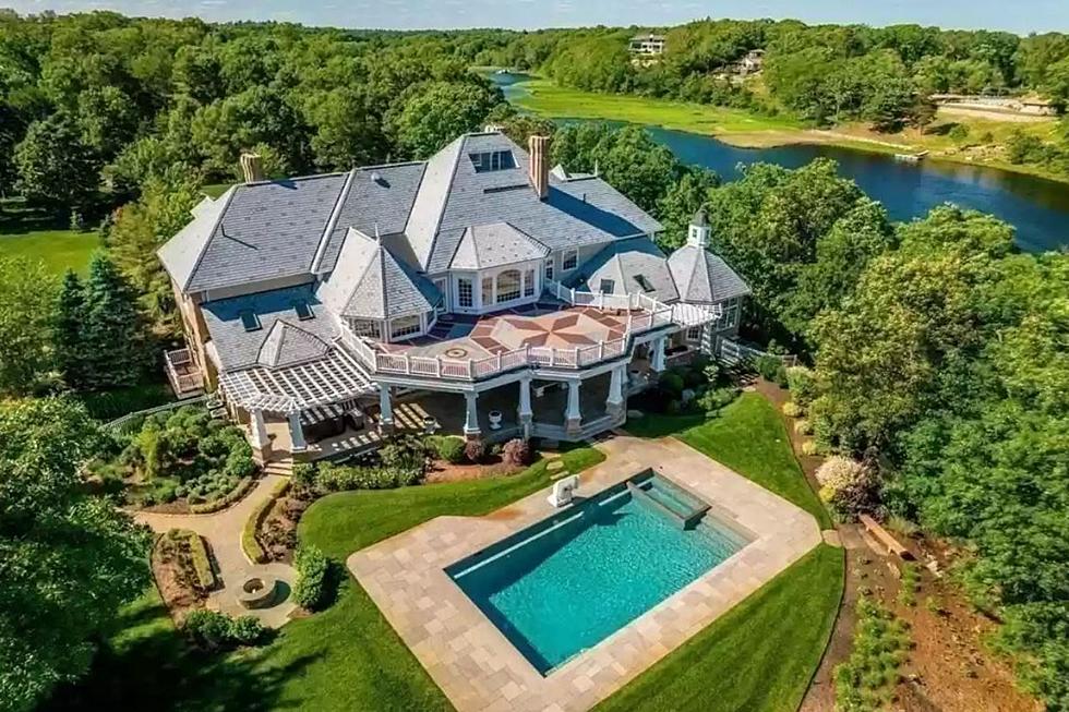 See the Dartmouth Mansion That Is the Definition of Luxury