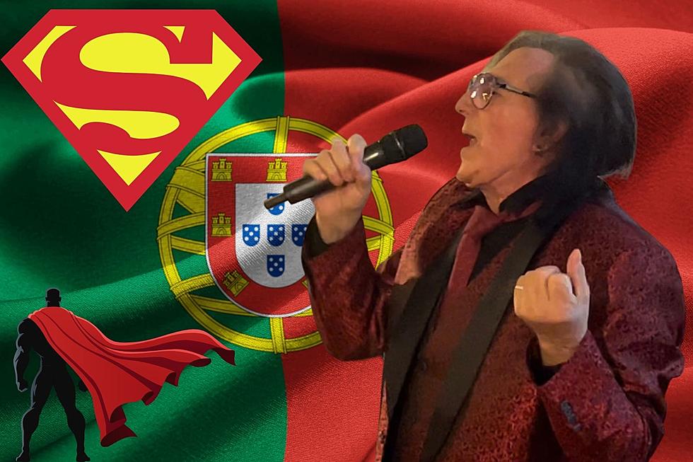 Fall River Portuguese Star Marc Dennis Gives Surprise Performance