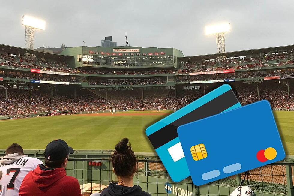 Fenway Park is Going Cashless for the 2022 Season