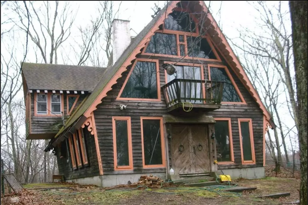Go Inside This Eccentric Gingerbread-Style House For Sale in Rhode Island